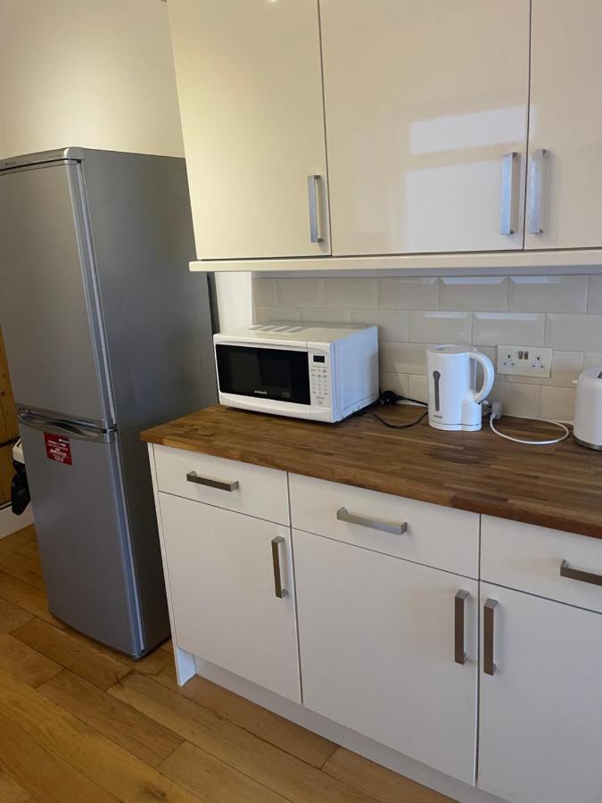 Small Room In Horfield 3 Bristol Bagian luar foto